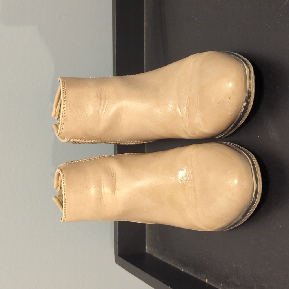 Bamboo tan ankle boots